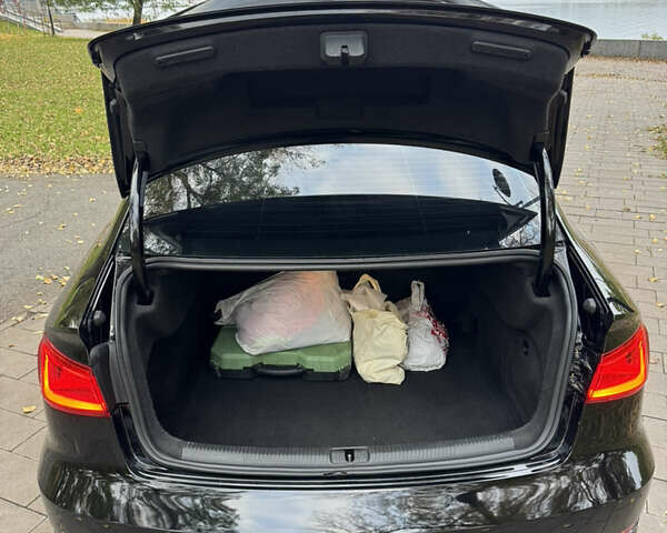 Чорний Ауді А3, об'ємом двигуна 1.8 л та пробігом 135 тис. км за 13499 $, фото 28 на Automoto.ua