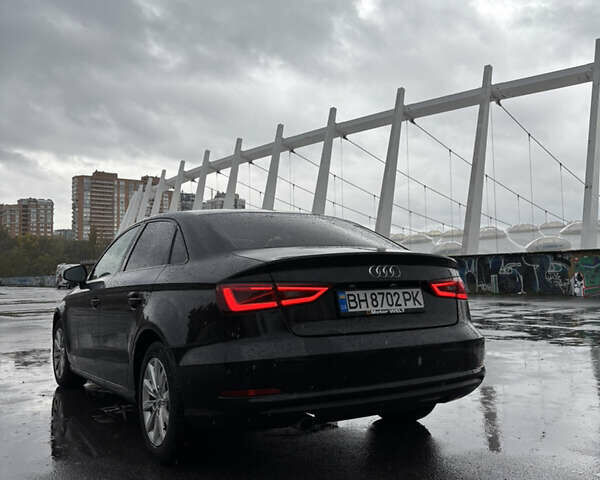 Ауди А3 2015 в Киеве на Automoto.ua Черный Ауди А3, объемом двигателя 1.6 л и пробегом 165 тыс. км за 16200 $, фото 3 на Automoto.ua