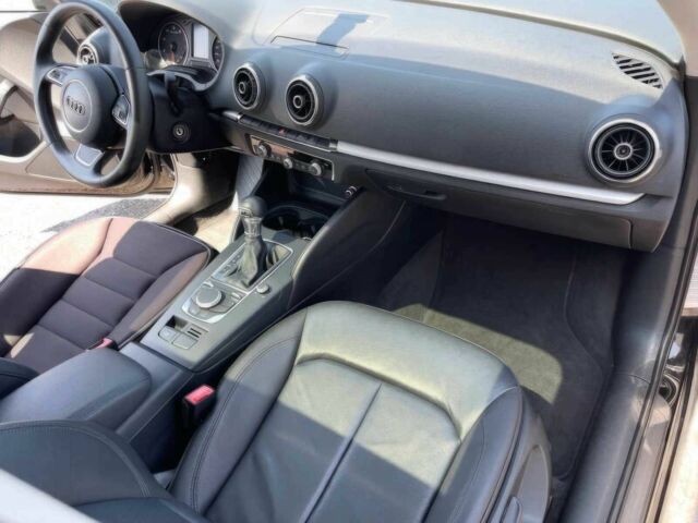 Ауді А3 2015 у Одесі на Automoto.ua Чорний Ауді А3, об'ємом двигуна 1.8 л та пробігом 77 тис. км за 4900 $, фото 7 на Automoto.ua