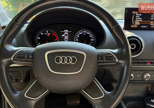 Черный Ауди А3, объемом двигателя 1.6 л и пробегом 72 тыс. км за 16000 $, фото 9 на Automoto.ua