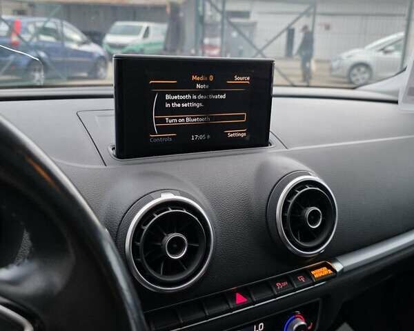 Черный Ауди А3, объемом двигателя 1.8 л и пробегом 153 тыс. км за 13600 $, фото 23 на Automoto.ua