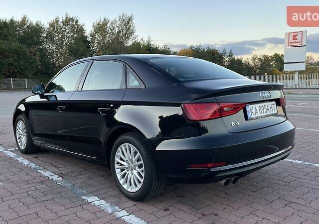 Черный Ауди А3, объемом двигателя 1.97 л и пробегом 110 тыс. км за 17200 $, фото 4 на Automoto.ua