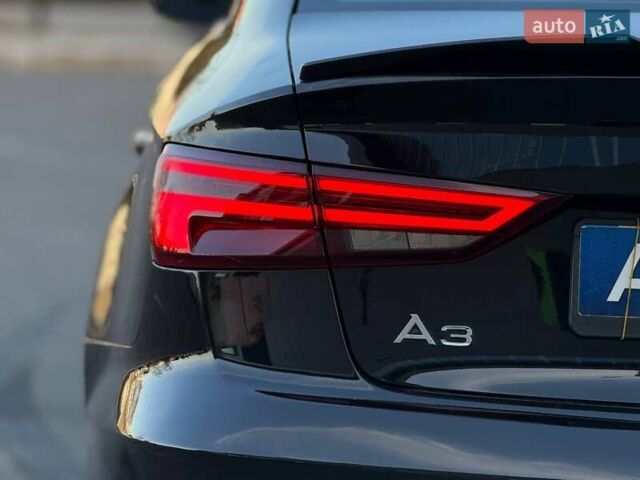 Ауді А3 2016 у Кривому Розі на Automoto.ua Чорний Ауді А3, об'ємом двигуна 1.98 л та пробігом 125 тис. км за 17000 $, фото 16 на Automoto.ua
