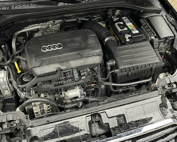 Чорний Ауді А3, об'ємом двигуна 1.8 л та пробігом 181 тис. км за 12600 $, фото 22 на Automoto.ua