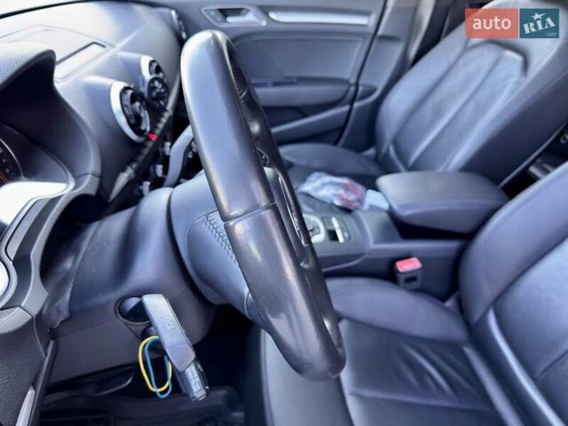 Ауді А3 2016 у Чернігові на Automoto.ua Чорний Ауді А3, об'ємом двигуна 2 л та пробігом 178 тис. км за 17700 $, фото 13 на Automoto.ua