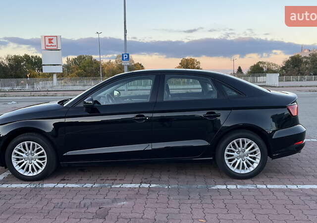 Черный Ауди А3, объемом двигателя 1.97 л и пробегом 110 тыс. км за 17200 $, фото 5 на Automoto.ua