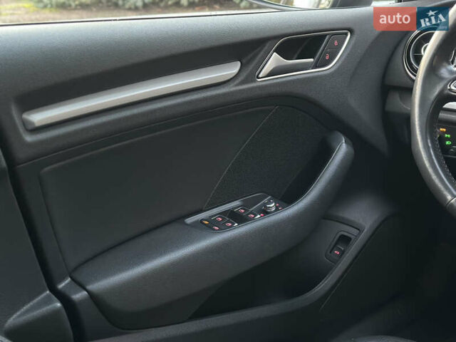 Черный Ауди А3, объемом двигателя 1.8 л и пробегом 199 тыс. км за 11500 $, фото 27 на Automoto.ua