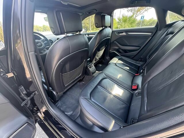 Чорний Ауді А3, об'ємом двигуна 2 л та пробігом 76 тис. км за 11000 $, фото 12 на Automoto.ua