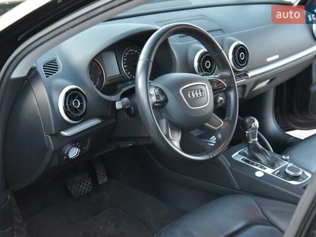 Черный Ауди А3, объемом двигателя 1.97 л и пробегом 110 тыс. км за 17200 $, фото 15 на Automoto.ua