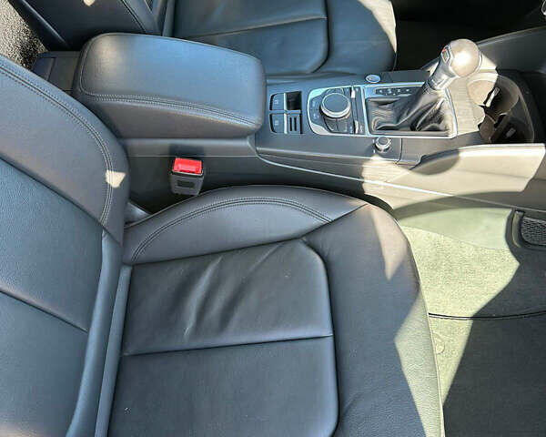 Черный Ауди А3, объемом двигателя 2 л и пробегом 104 тыс. км за 20350 $, фото 10 на Automoto.ua