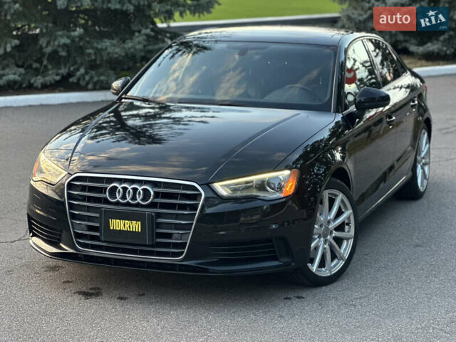 Черный Ауди А3, объемом двигателя 1.8 л и пробегом 199 тыс. км за 11500 $, фото 4 на Automoto.ua