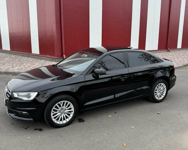 Ауди А3 2016 в Киеве на Automoto.ua Черный Ауди А3, объемом двигателя 1.97 л и пробегом 139 тыс. км за 17000 $, фото 2 на Automoto.ua