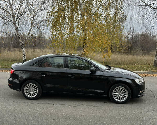 Черный Ауди А3, объемом двигателя 2 л и пробегом 167 тыс. км за 14500 $, фото 2 на Automoto.ua