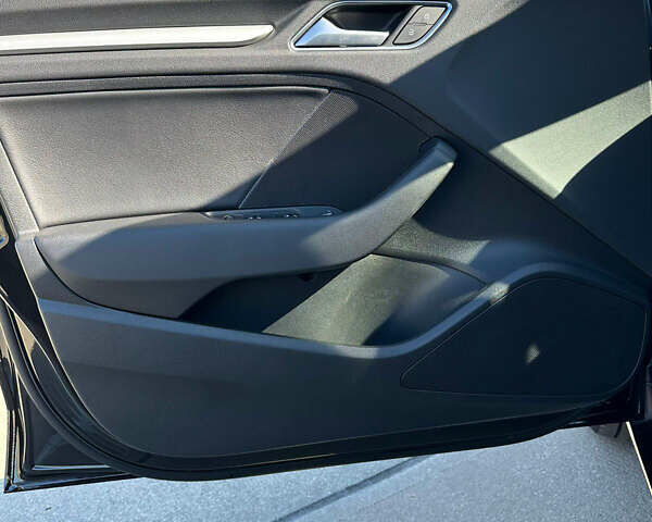 Черный Ауди А3, объемом двигателя 2 л и пробегом 104 тыс. км за 20350 $, фото 11 на Automoto.ua