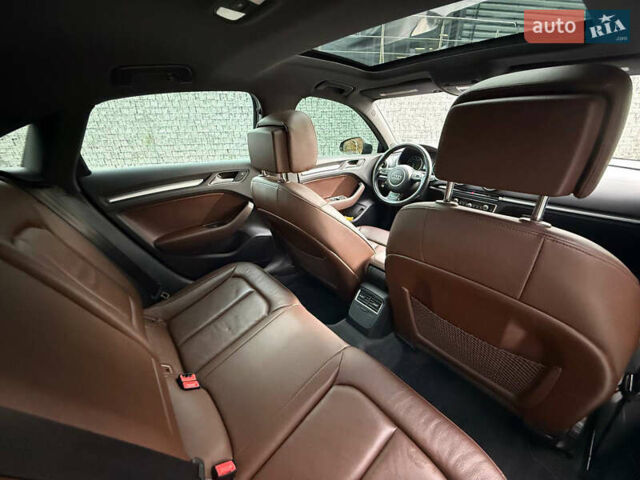 Чорний Ауді А3, об'ємом двигуна 1.8 л та пробігом 175 тис. км за 12500 $, фото 7 на Automoto.ua