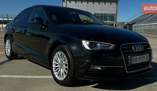 Черный Ауди А3, объемом двигателя 2 л и пробегом 104 тыс. км за 20350 $, фото 1 на Automoto.ua