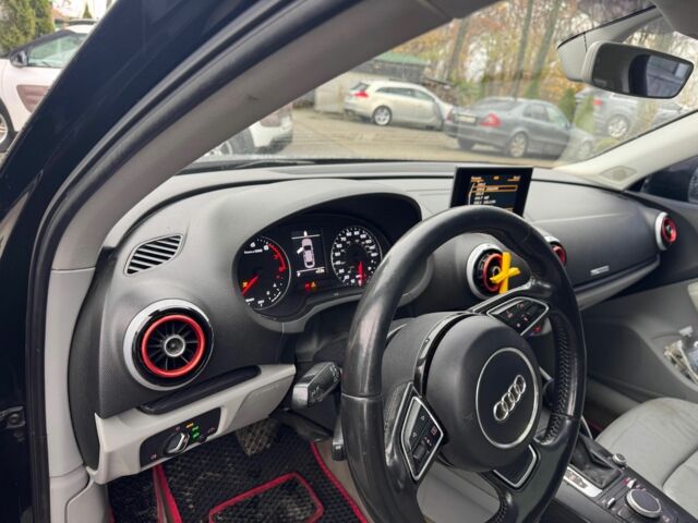 Черный Ауди А3, объемом двигателя 1.8 л и пробегом 300 тыс. км за 13200 $, фото 4 на Automoto.ua