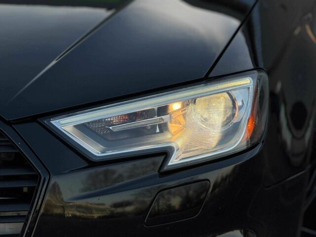 Чорний Ауді А3, об'ємом двигуна 2 л та пробігом 125 тис. км за 17000 $, фото 4 на Automoto.ua