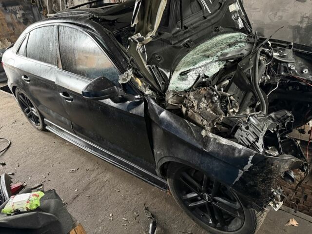 Чорний Ауді А3, об'ємом двигуна 2 л та пробігом 90 тис. км за 5999 $, фото 5 на Automoto.ua