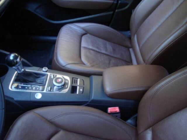 Чорний Ауді А3, об'ємом двигуна 2 л та пробігом 56 тис. км за 12300 $, фото 8 на Automoto.ua