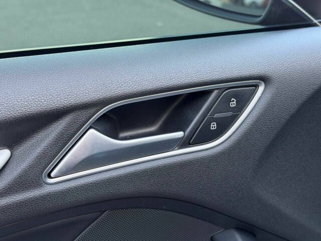 Чорний Ауді А3, об'ємом двигуна 2 л та пробігом 125 тис. км за 17000 $, фото 14 на Automoto.ua