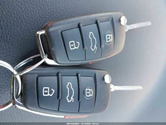 Чорний Ауді А3, об'ємом двигуна 2 л та пробігом 90 тис. км за 3500 $, фото 10 на Automoto.ua