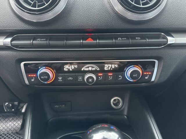 Черный Ауди А3, объемом двигателя 1.99 л и пробегом 245 тыс. км за 13999 $, фото 16 на Automoto.ua