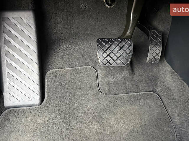 Черный Ауди А3, объемом двигателя 1.98 л и пробегом 88 тыс. км за 19000 $, фото 21 на Automoto.ua