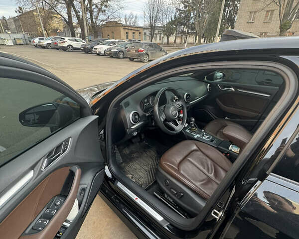 Ауді А3 2020 у Харкові на Automoto.ua Чорний Ауді А3, об'ємом двигуна 2 л та пробігом 60 тис. км за 21000 $, фото 12 на Automoto.ua