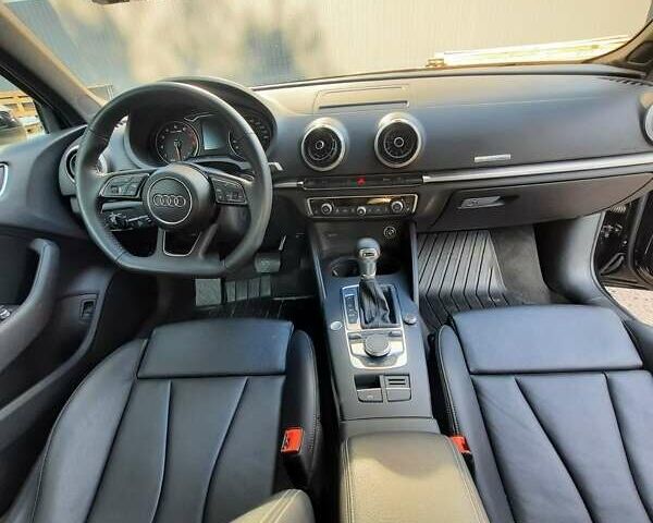 Черный Ауди А3, объемом двигателя 2 л и пробегом 11 тыс. км за 21000 $, фото 5 на Automoto.ua