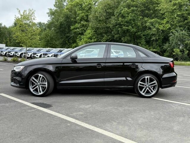 Черный Ауди А3, объемом двигателя 2 л и пробегом 40 тыс. км за 13200 $, фото 3 на Automoto.ua