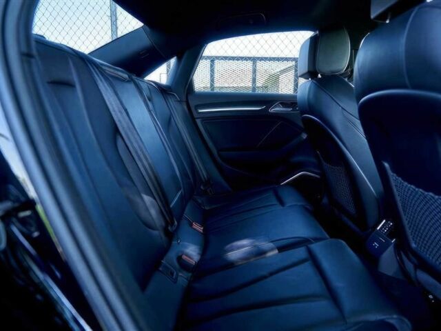 Черный Ауди А3, объемом двигателя 2 л и пробегом 45 тыс. км за 7300 $, фото 9 на Automoto.ua