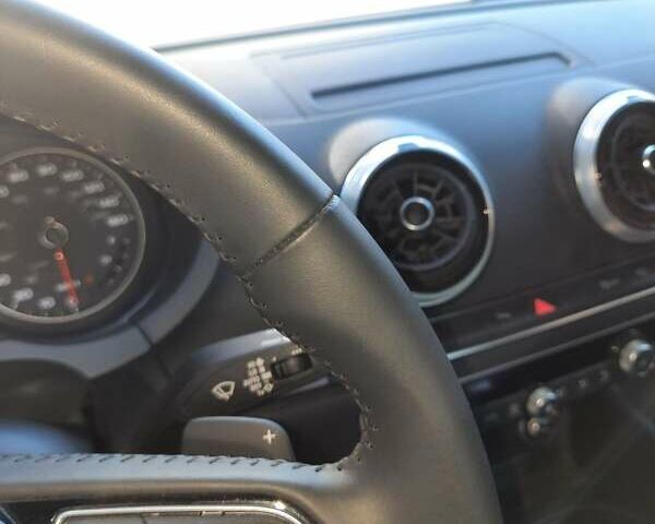 Черный Ауди А3, объемом двигателя 2 л и пробегом 11 тыс. км за 21000 $, фото 11 на Automoto.ua