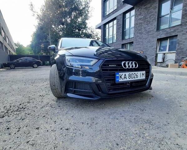 Черный Ауди А3, объемом двигателя 2 л и пробегом 11 тыс. км за 21000 $, фото 2 на Automoto.ua