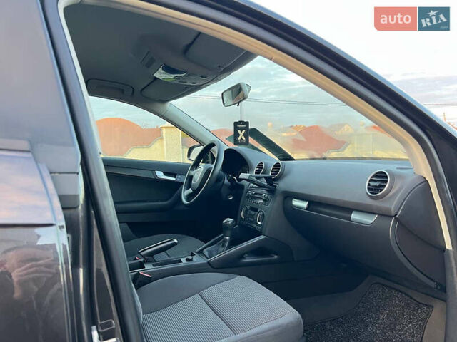 Коричневий Ауді А3, об'ємом двигуна 1.6 л та пробігом 210 тис. км за 6750 $, фото 100 на Automoto.ua