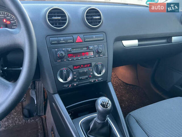 Коричневий Ауді А3, об'ємом двигуна 1.6 л та пробігом 210 тис. км за 6750 $, фото 122 на Automoto.ua