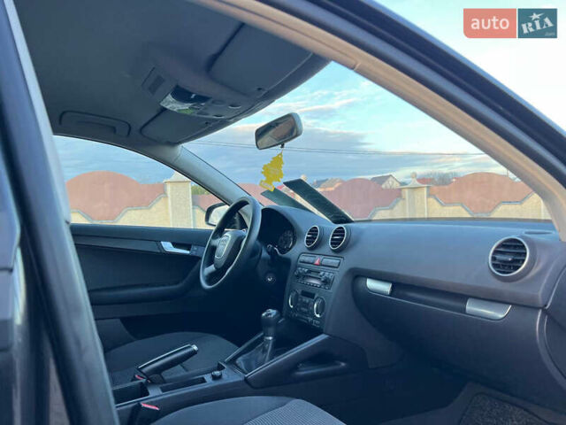 Коричневий Ауді А3, об'ємом двигуна 1.6 л та пробігом 210 тис. км за 6750 $, фото 42 на Automoto.ua