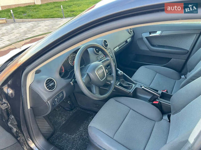 Коричневий Ауді А3, об'ємом двигуна 1.6 л та пробігом 210 тис. км за 6750 $, фото 54 на Automoto.ua