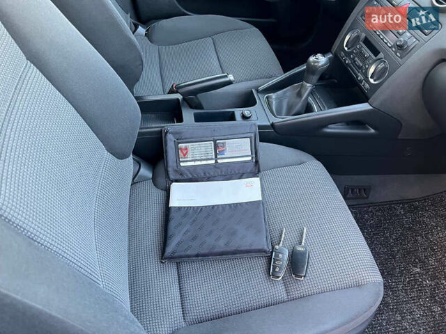 Коричневий Ауді А3, об'ємом двигуна 1.6 л та пробігом 210 тис. км за 6750 $, фото 22 на Automoto.ua