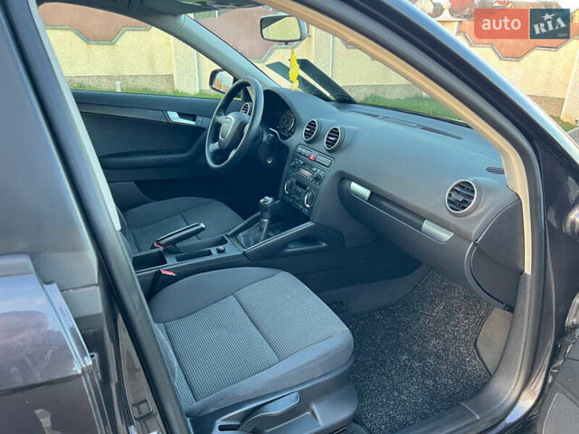 Коричневий Ауді А3, об'ємом двигуна 1.6 л та пробігом 210 тис. км за 6750 $, фото 45 на Automoto.ua