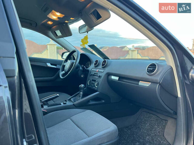 Коричневий Ауді А3, об'ємом двигуна 1.6 л та пробігом 210 тис. км за 6750 $, фото 39 на Automoto.ua