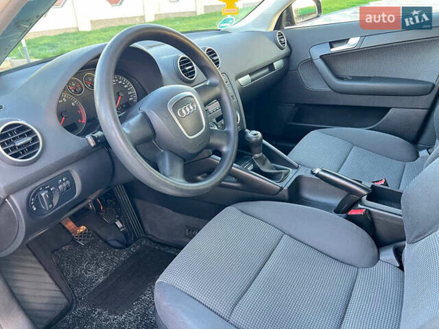 Коричневий Ауді А3, об'ємом двигуна 1.6 л та пробігом 210 тис. км за 6750 $, фото 53 на Automoto.ua