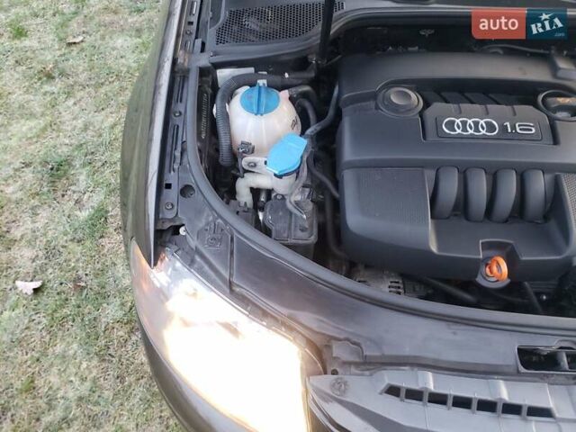 Коричневий Ауді А3, об'ємом двигуна 1.6 л та пробігом 210 тис. км за 7000 $, фото 17 на Automoto.ua