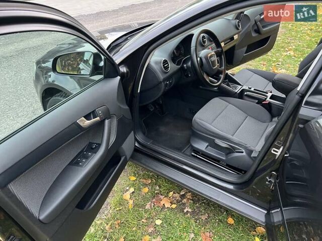 Коричневий Ауді А3, об'ємом двигуна 1.6 л та пробігом 250 тис. км за 6950 $, фото 23 на Automoto.ua