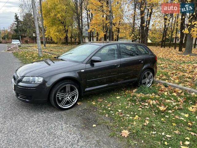Коричневий Ауді А3, об'ємом двигуна 1.6 л та пробігом 250 тис. км за 6950 $, фото 9 на Automoto.ua