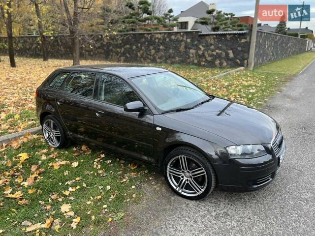 Коричневий Ауді А3, об'ємом двигуна 1.6 л та пробігом 250 тис. км за 6950 $, фото 10 на Automoto.ua