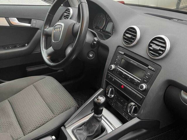 Коричневый Ауди А3, объемом двигателя 2 л и пробегом 235 тыс. км за 8800 $, фото 15 на Automoto.ua