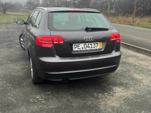 Коричневый Ауди А3, объемом двигателя 2 л и пробегом 235 тыс. км за 8800 $, фото 2 на Automoto.ua