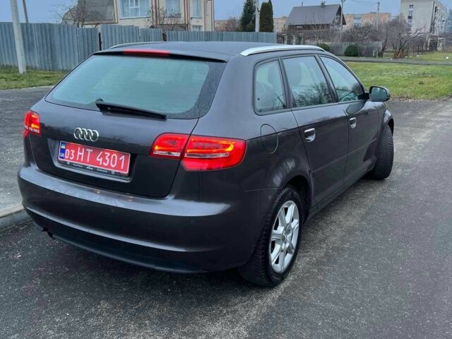 Коричневый Ауди А3, объемом двигателя 2 л и пробегом 235 тыс. км за 8800 $, фото 3 на Automoto.ua