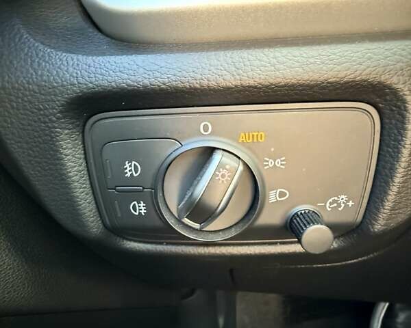 Коричневый Ауди А3, объемом двигателя 2 л и пробегом 39 тыс. км за 22500 $, фото 18 на Automoto.ua